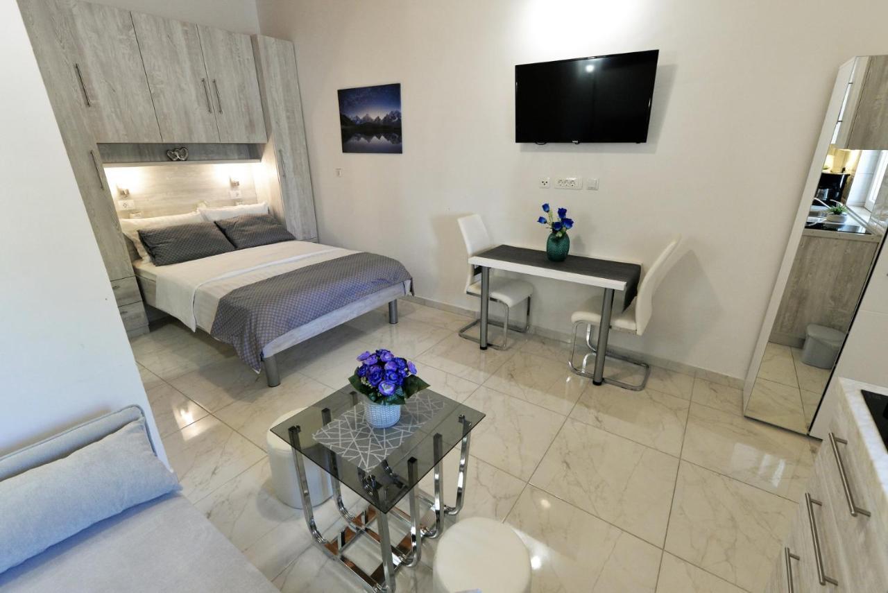 House Vidamo - Vacation Home With Swimming Pool Mala Cista Dış mekan fotoğraf
